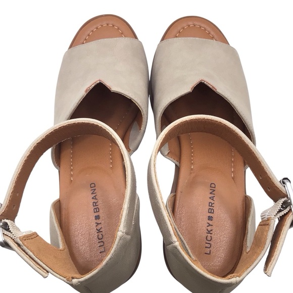NWOT Lucky Brand Womens Reilani Beige Open Toe Block Heel Sandal Size 8M - Picture 6 of 9
